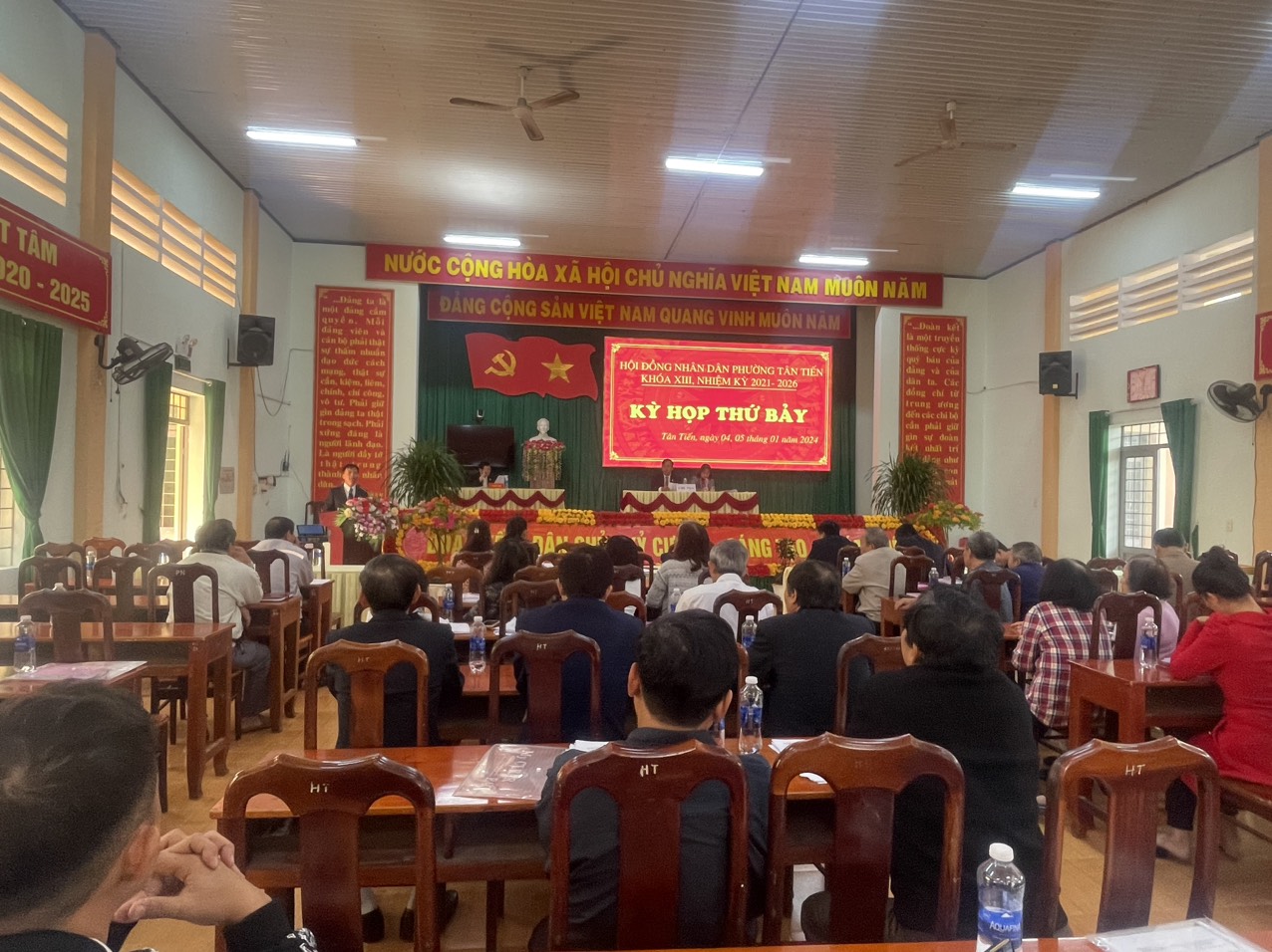 Hội đồng nhân dân phường Tân Tiến tổ chức kỳ họp thứ Bảy, Khóa XIII